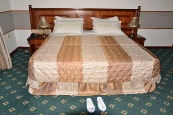Venus Hotell Kinshasa Exteriör bild